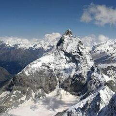 Verortung via Georeferenzierung der Kamera: Aufgenommen in der Nähe von Visp, Schweiz in 4035 Meter